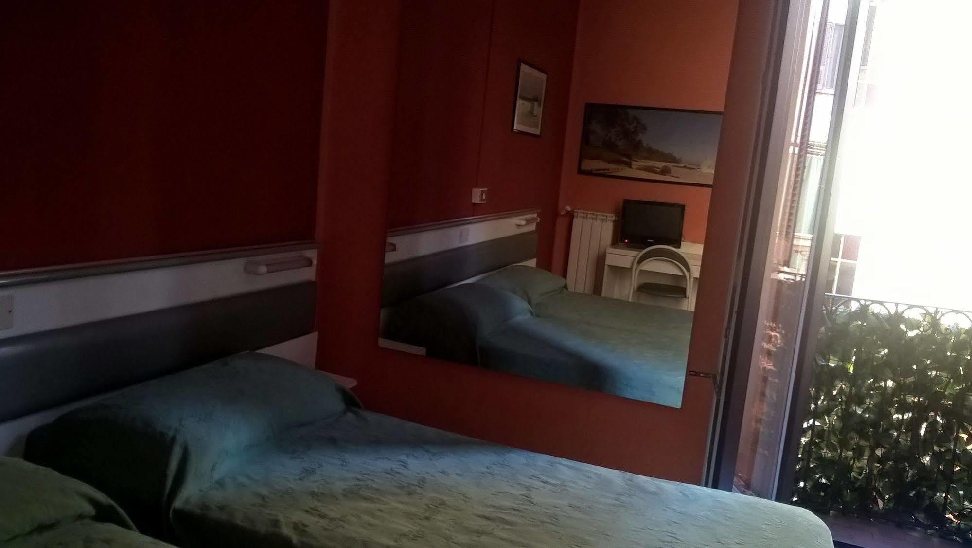 Hotel Del Sole ميلان المظهر الخارجي الصورة